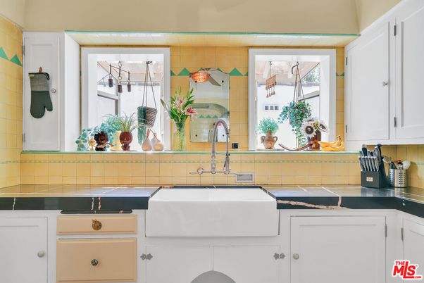 Interior, Kitchen, Tile Countertops