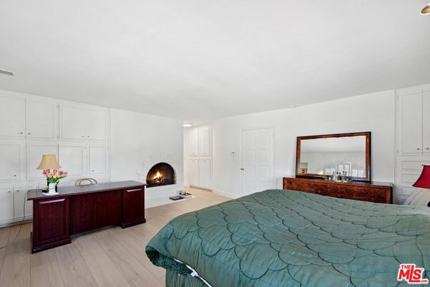Bedroom, Fireplace, Interior, Wood Texture Flooring