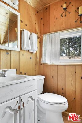 Bathroom, Interior, Wooden Ceilings, Wooden Walls