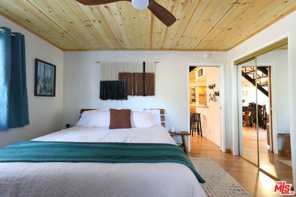 Bedroom, Interior, Wooden Ceilings, Wood Texture Flooring