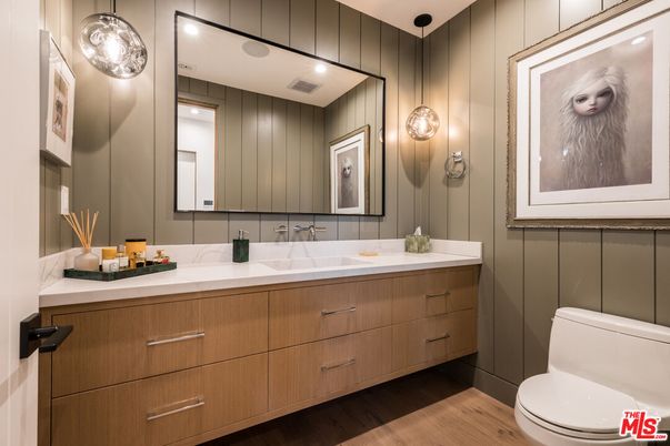 Bathroom, Interior, Recessed Lighting, Wood Texture Flooring