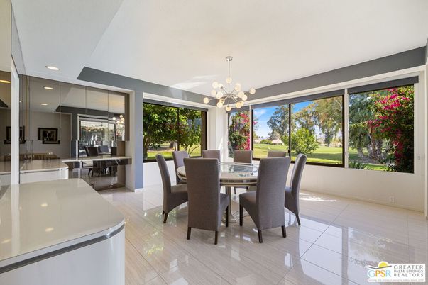 Dining room, Interior, Pendant Lights, Recessed Lighting