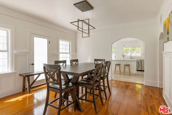 Dining room, Interior, Kitchen, Pendant Lights, Wood Texture Flooring