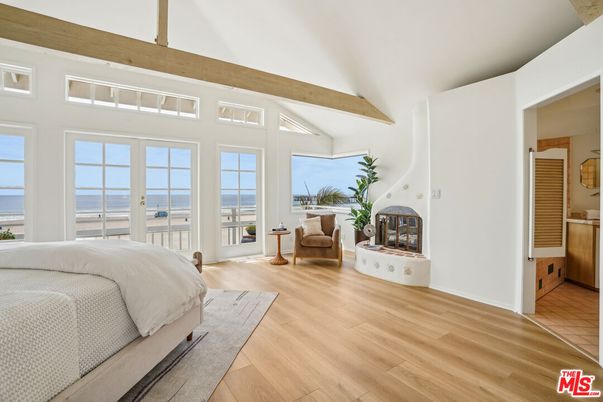 Bedroom, Fireplace, Interior, Water, Wooden Beams, Wood Texture Flooring
