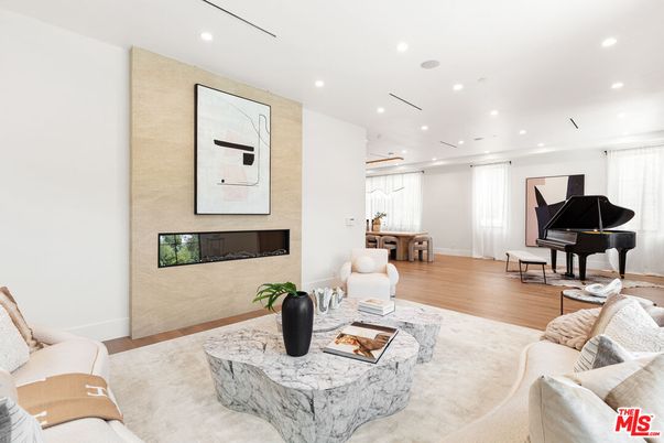 Fireplace, Interior, Living room, Piano, Recessed Lighting, Wood Texture Flooring