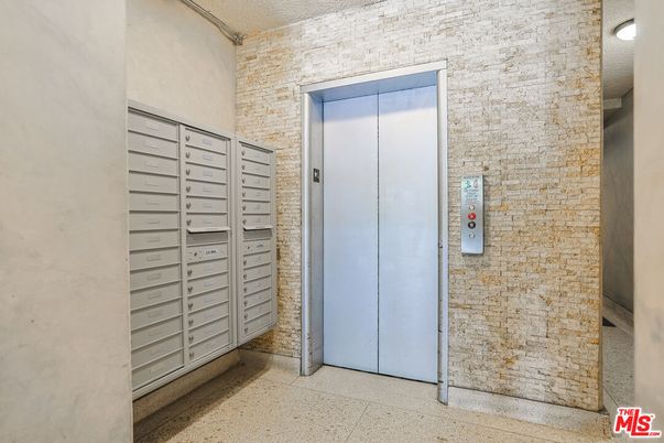 Elevator, Interior, Stone Walls