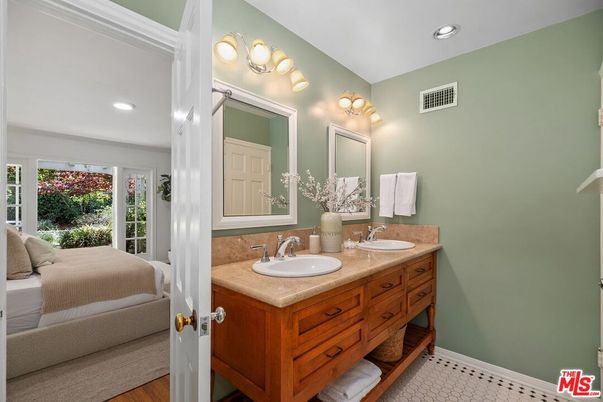 Bathroom, Dual Sink Vanities, Interior, Recessed Lighting, Wood Texture Flooring
