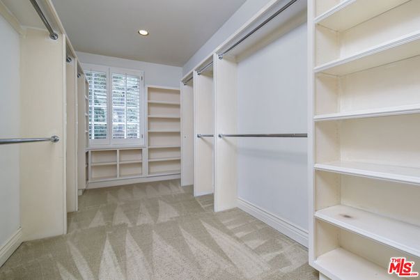Interior, Recessed Lighting, Walk-in Closets