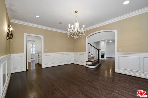 Chandelier, Empty room, Interior, Recessed Lighting, Wood Texture Flooring