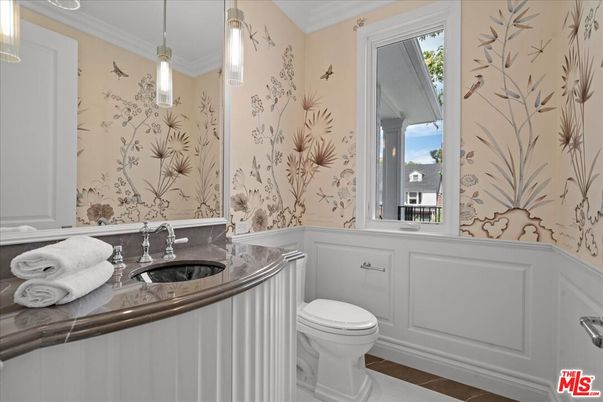 Bathroom, Interior, Pendant Lights
