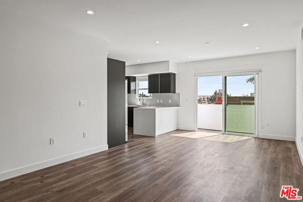 Empty room, Interior, Kitchen, Recessed Lighting, Wood Texture Flooring