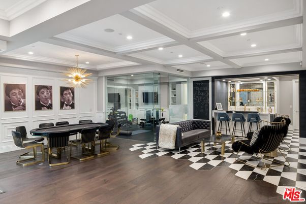 Interior, Pendant Lights, Recessed Lighting, Wood Texture Flooring