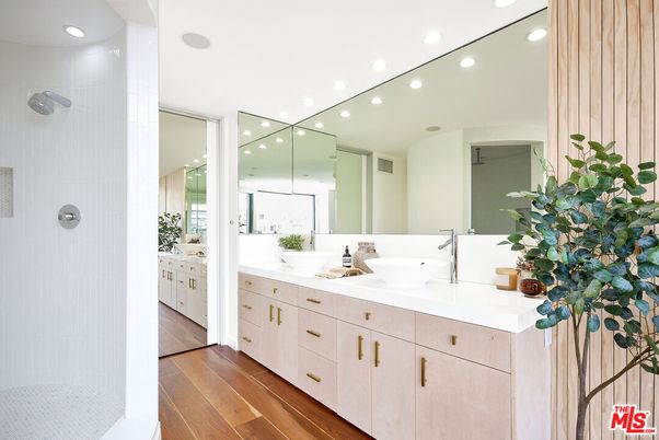 Bathroom, Dual Sink Vanities, Interior, Recessed Lighting, Wood Texture Flooring