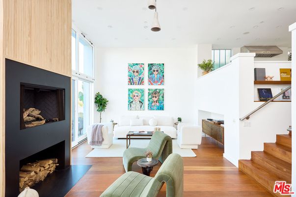 Fireplace, Interior, Living room, Pendant Lights, Recessed Lighting, Wood Texture Flooring
