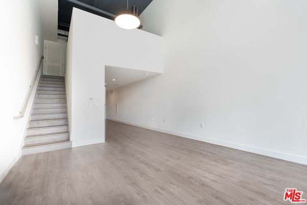 Empty room, Interior, Pendant Lights, Recessed Lighting, Wood Texture Flooring