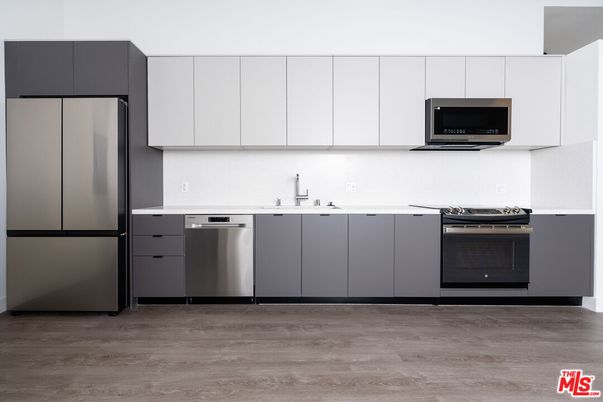 Interior, Kitchen, Stainless Steel Appliances, Wood Texture Flooring