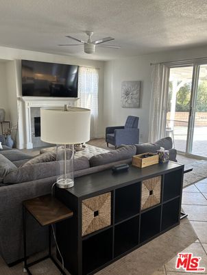 Fireplace, Interior, Living room