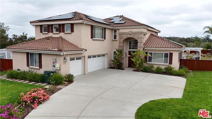 Attached, Exterior, Facade, Solar Panels, Mediterranean