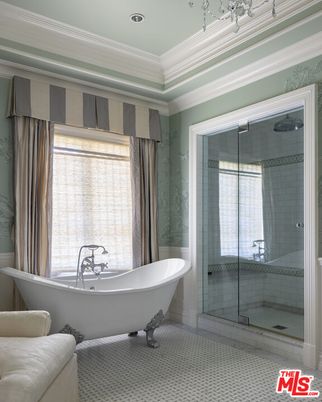 Bathroom, Free Standing Baths, Glass Shower, Interior, Recessed Lighting