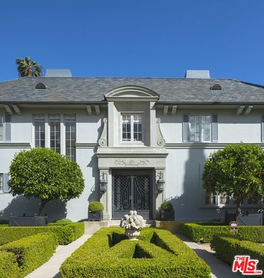 Exterior, Facade, French Provincial
