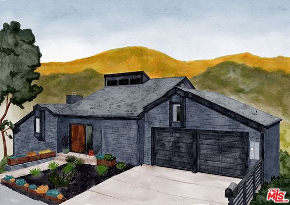Attached, Exterior, Facade, Brick Traditional