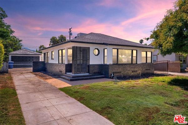 Backyard, Detached Garage, Exterior, Facade, Ranch