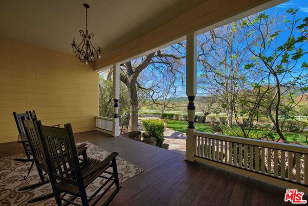 Chandelier, Exterior, Interior, Wood Texture Flooring