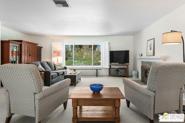 Fireplace, Interior, Living room
