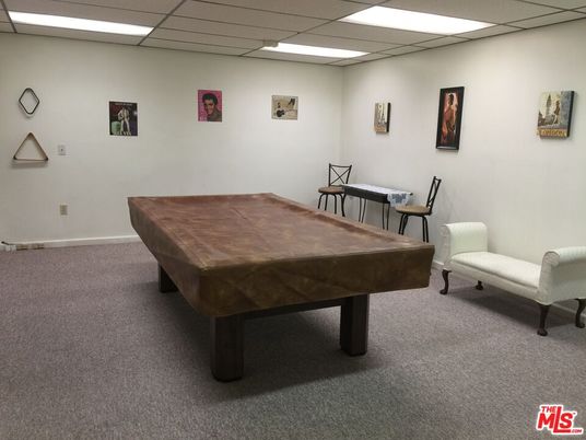 Billiard Table, Game Room, Interior, Recessed Lighting