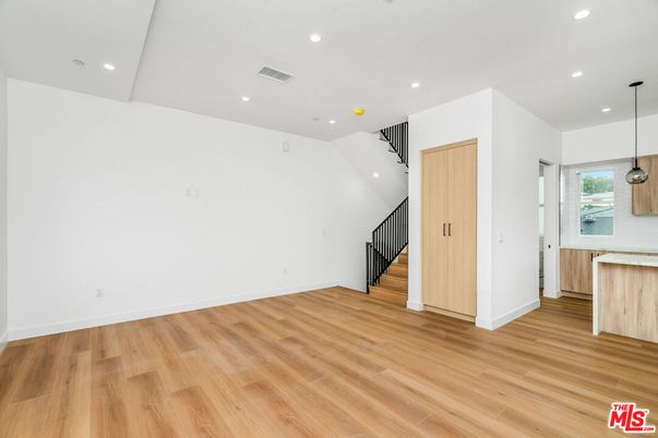Empty room, Interior, Pendant Lights, Recessed Lighting, Wood Texture Flooring