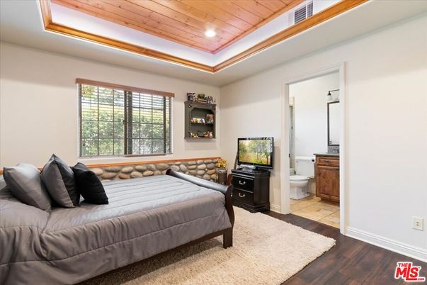 Bathroom, Bedroom, Interior, Recessed Lighting, Wooden Ceilings, Wood Texture Flooring