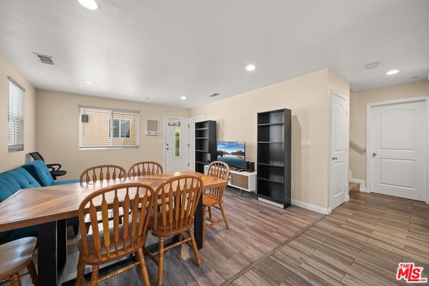 Dining room, Interior, Recessed Lighting, Wood Texture Flooring