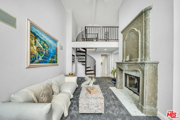 Fireplace, Interior, Living room, Recessed Lighting