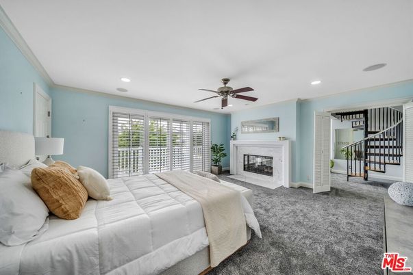 Bedroom, Fireplace, Interior, Recessed Lighting