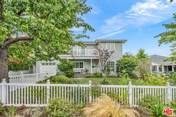 Attached, Backyard, Exterior, Facade, Farmhouse