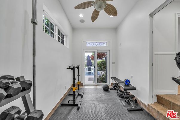 Fitness Equipment, Interior, Recessed Lighting