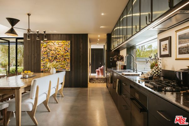 Dining room, Interior, Kitchen, Pendant Lights, Recessed Lighting, Stainless Steel Appliances