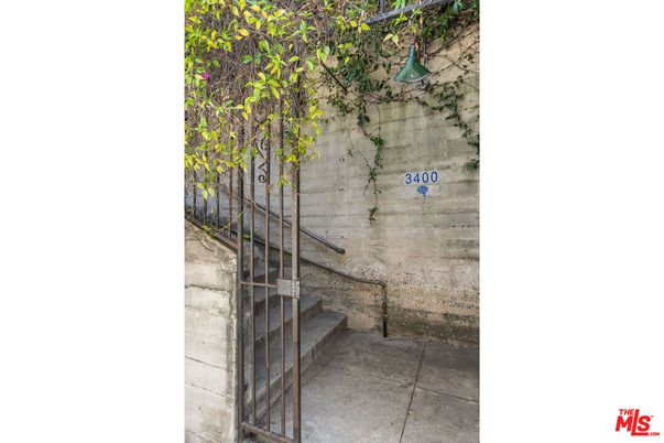 DE Listing image placeholder