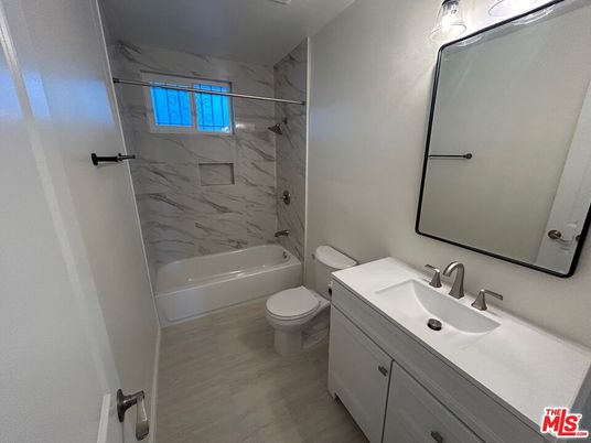 Bathroom, Interior, Marble Walls