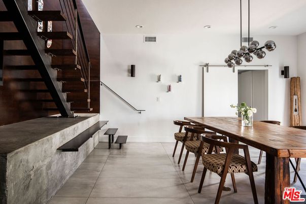 Dining room, Interior, Pendant Lights, Recessed Lighting