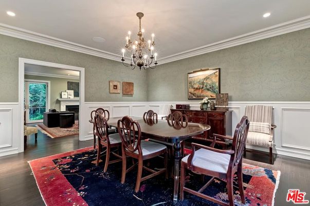 Chandelier, Dining room, Fireplace, Interior, Recessed Lighting, Wood Texture Flooring