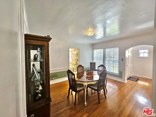Dining room, Interior, Wood Texture Flooring