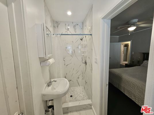 Bathroom, Bedroom, Interior, Marble, Marble Walls, Recessed Lighting