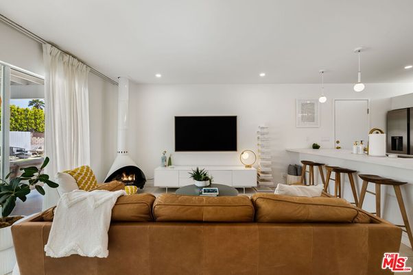 Fireplace, Interior, Kitchen, Living room, Pendant Lights, Recessed Lighting
