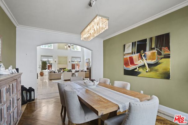 Chandelier, Dining room, Interior, Living room, Wood Texture Flooring