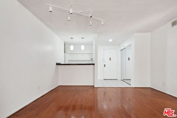 Empty room, Interior, Kitchen, Pendant Lights, Wood Texture Flooring