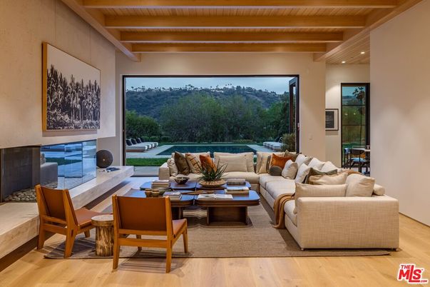 Interior, Living room, Recessed Lighting, Wooden Beams, Wooden Ceilings, Wood Texture Flooring