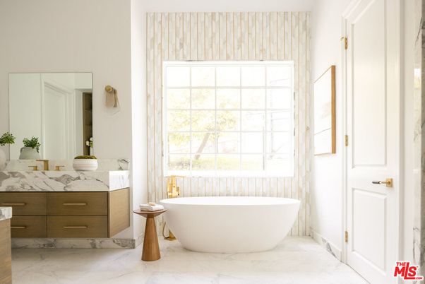 Bathroom, Free Standing Baths, Interior, Marble
