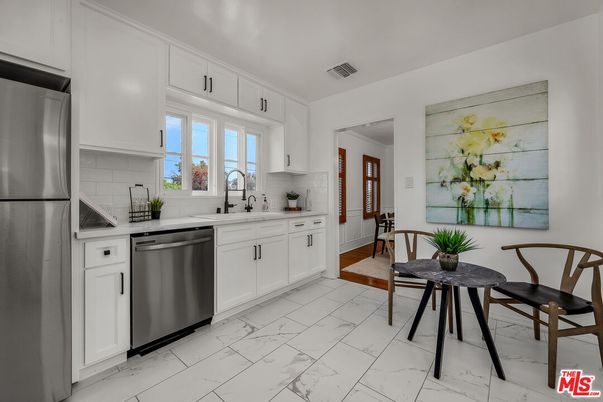 Interior, Kitchen, Marble, Stainless Steel Appliances