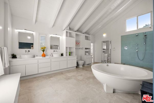 Bathroom, Dual Sink Vanities, Free Standing Baths, Interior